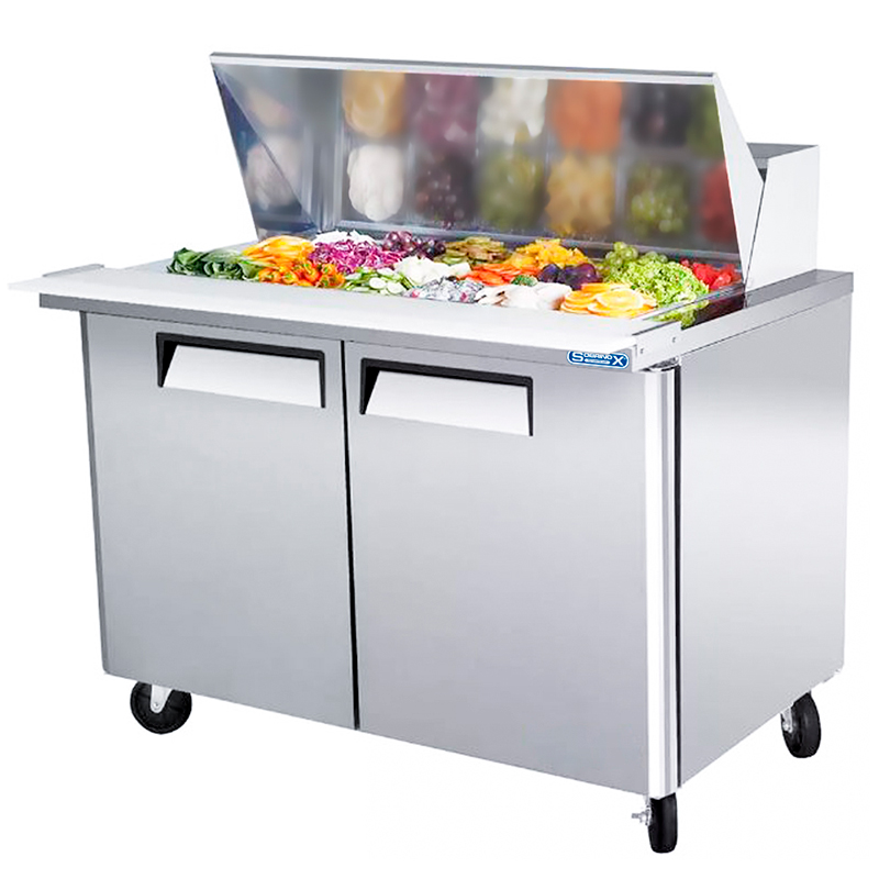 Mesa para preparar sandwiches - ensaladas