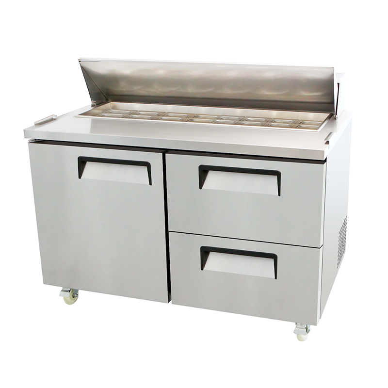 Mesa para preparar sandwiches - ensaladas